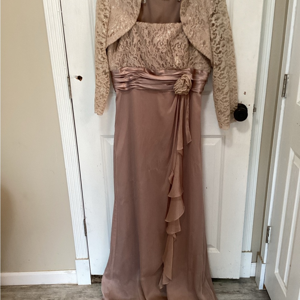 David’s Bridal formal dress size 14